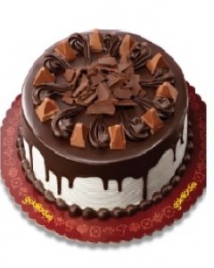 ROYAL FUDGE CAKE WITH TOBLERONE